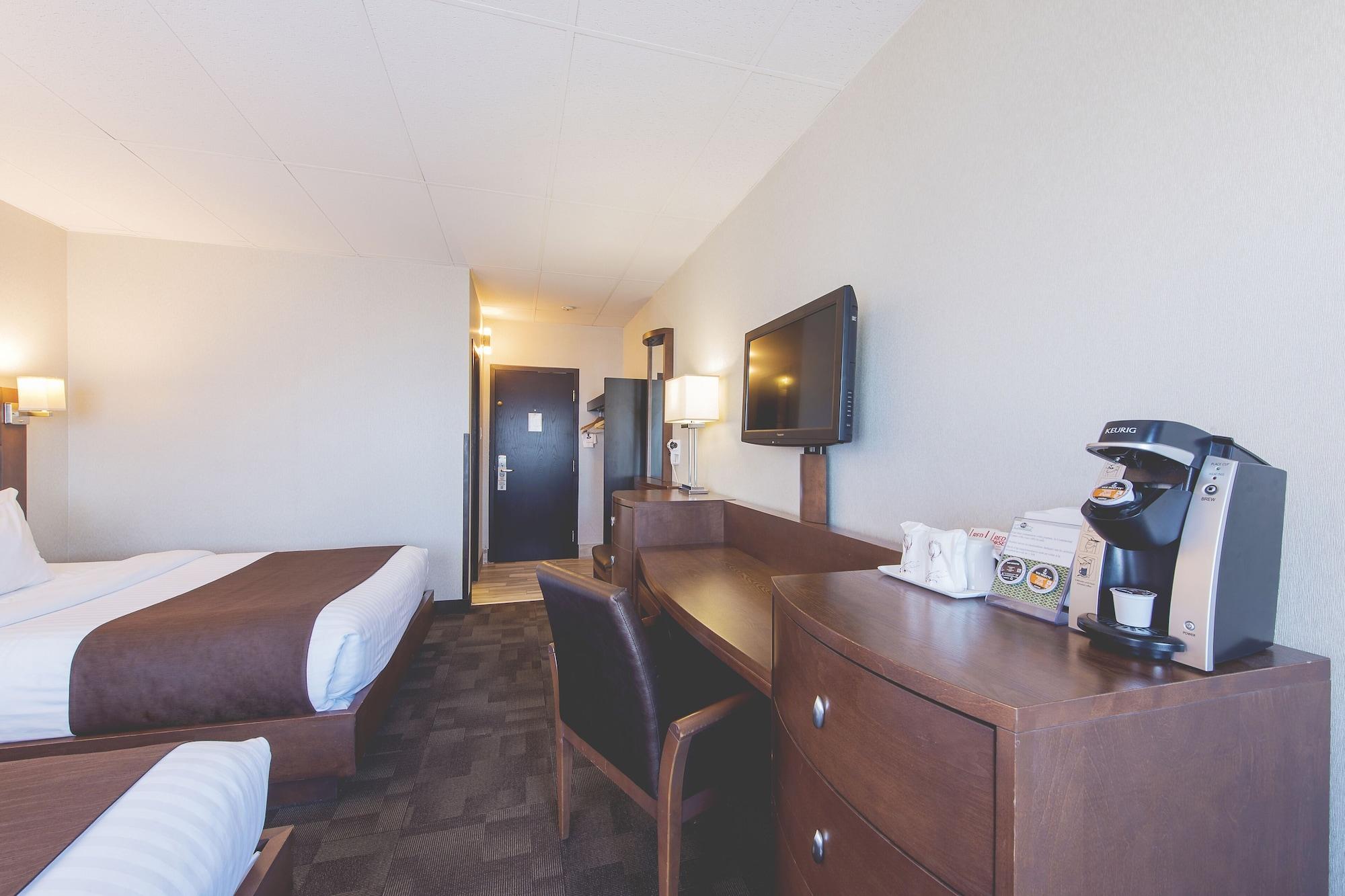 Hotel Continental Centre-Ville Val-d'Or Ngoại thất bức ảnh