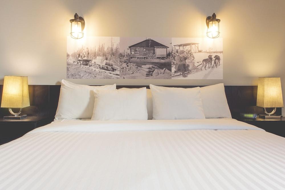 Hotel Continental Centre-Ville Val-d'Or Ngoại thất bức ảnh